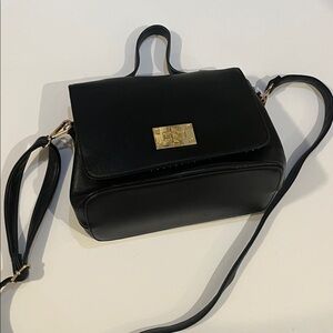Elegant Black Leather Handbag